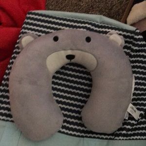 Neck support pillow (toddler)